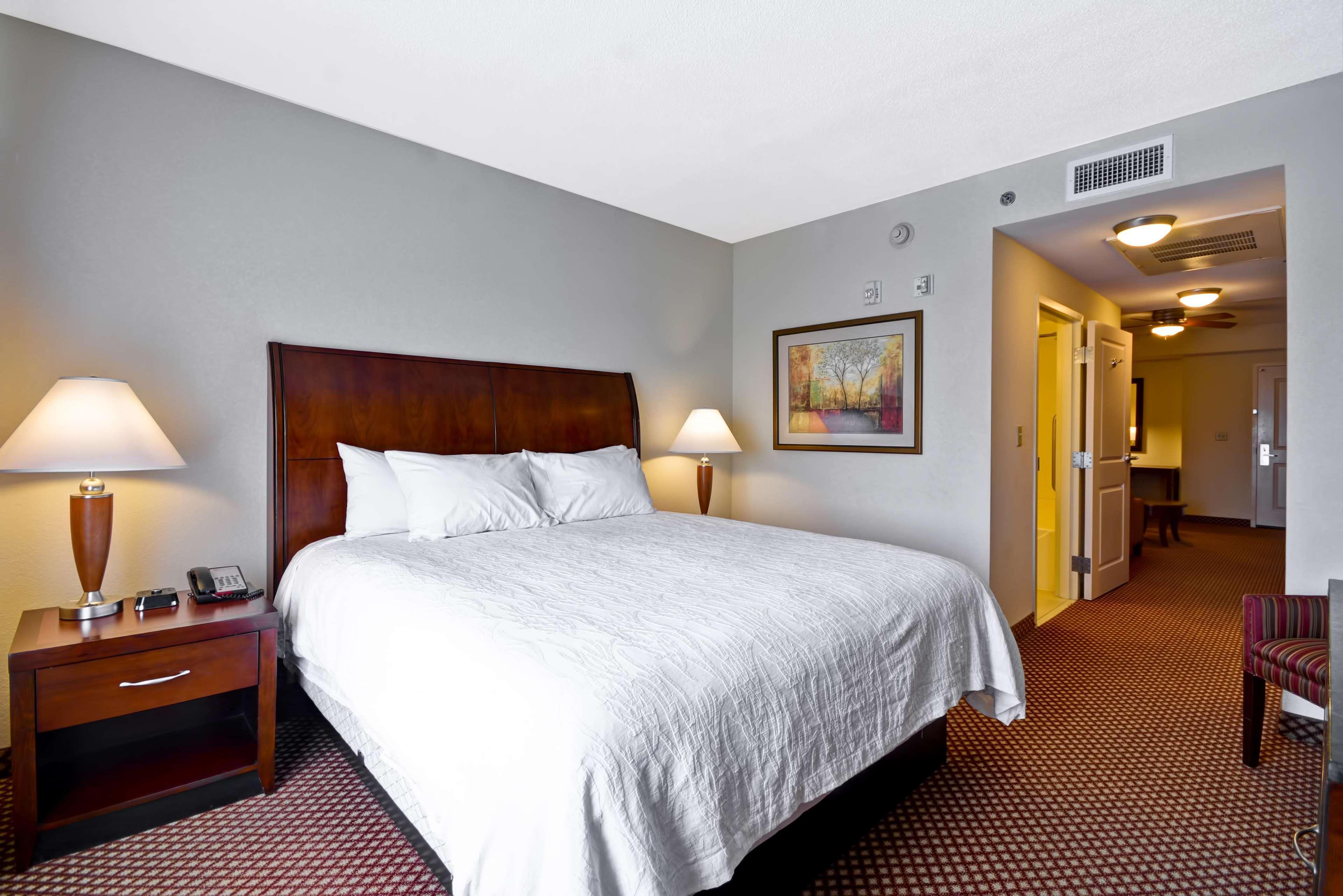 Hilton Garden Inn Tampa Riverview Brandon Bagian luar foto