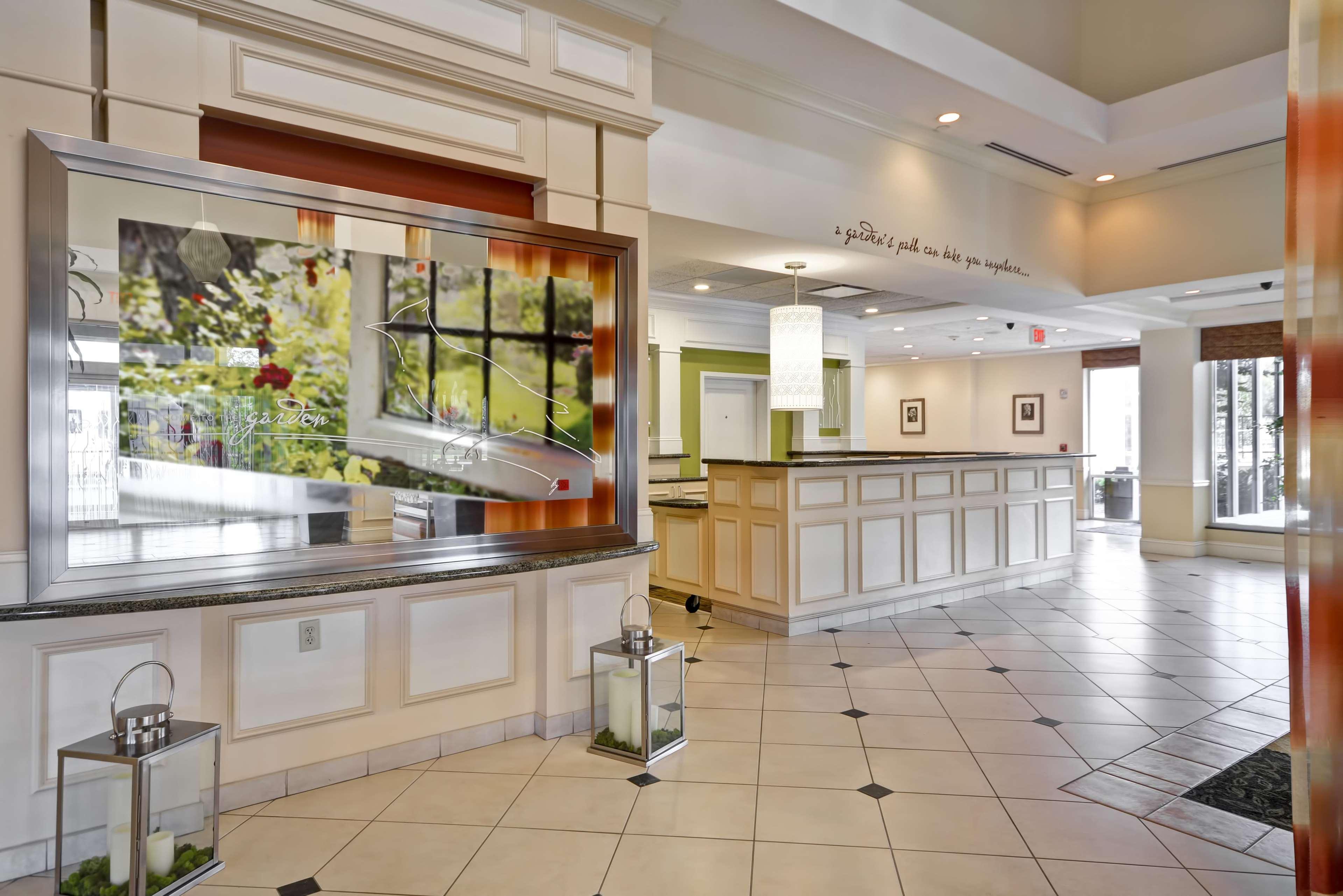 Hilton Garden Inn Tampa Riverview Brandon Bagian luar foto