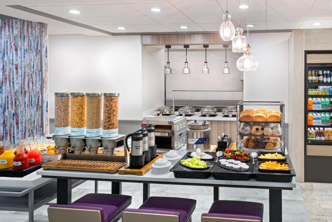 Hilton Garden Inn Tampa Riverview Brandon Bagian luar foto