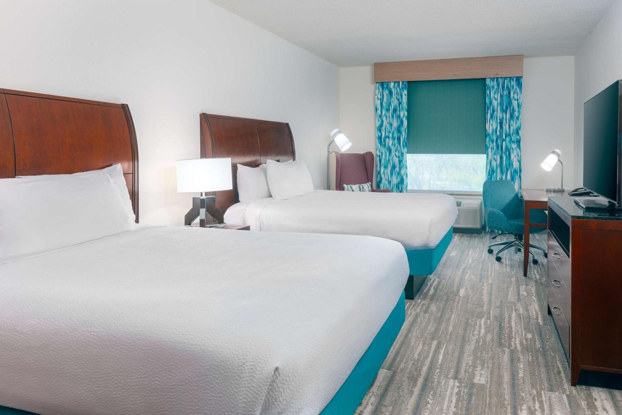 Hilton Garden Inn Tampa Riverview Brandon Bagian luar foto